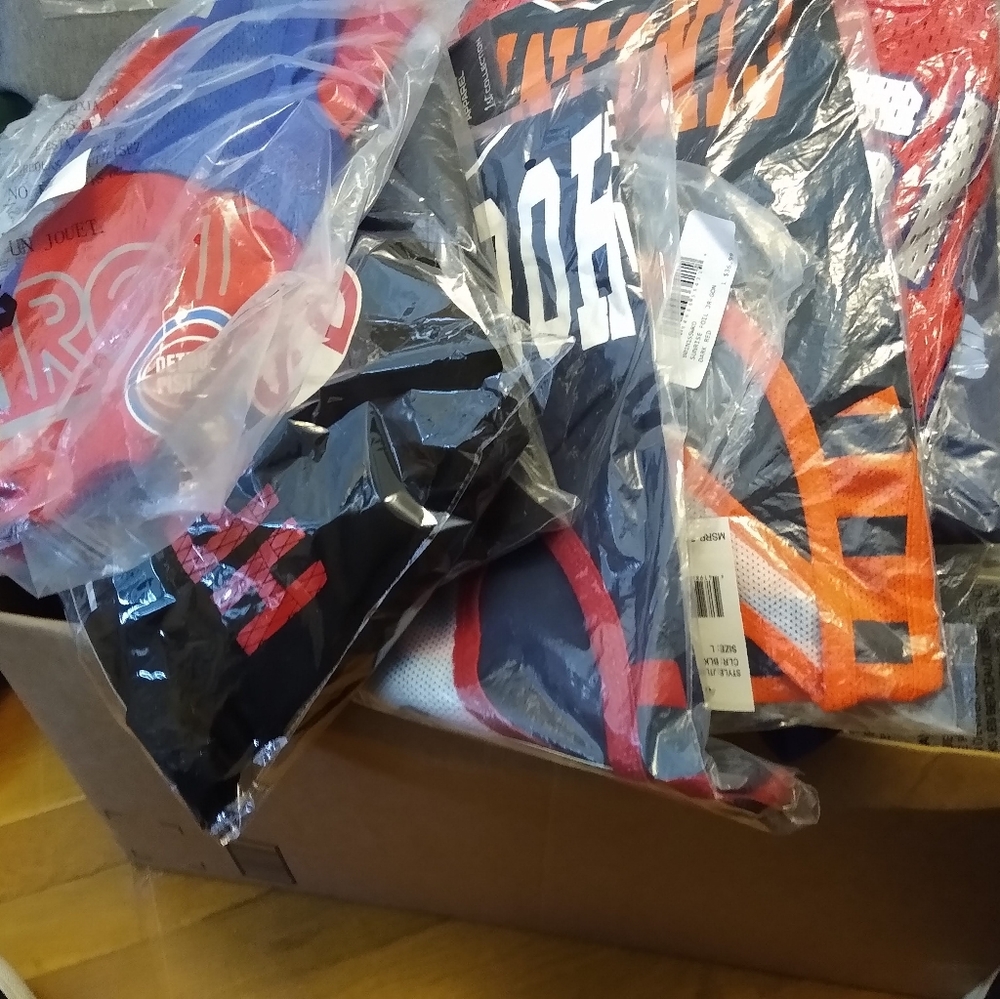 Reseller Wholesale Lot 35  Pieces